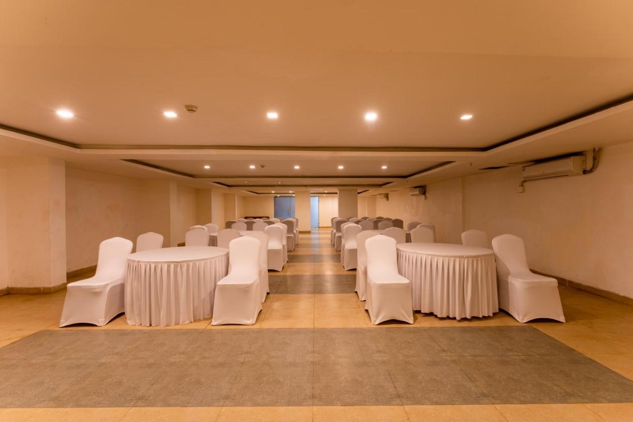 Hotel Zone Connect Parra Goa Anjuna Exterior foto