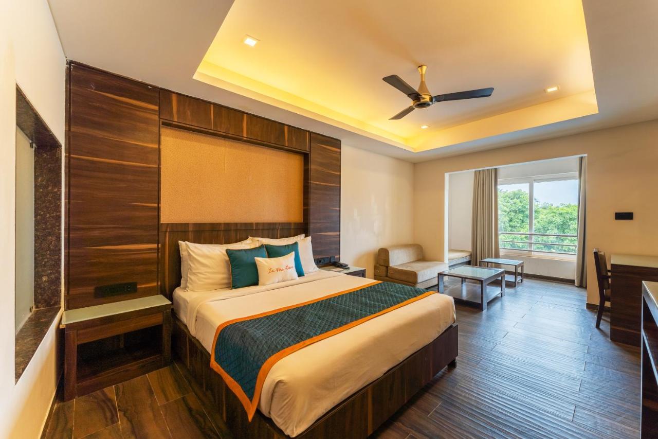 Hotel Zone Connect Parra Goa Anjuna Exterior foto