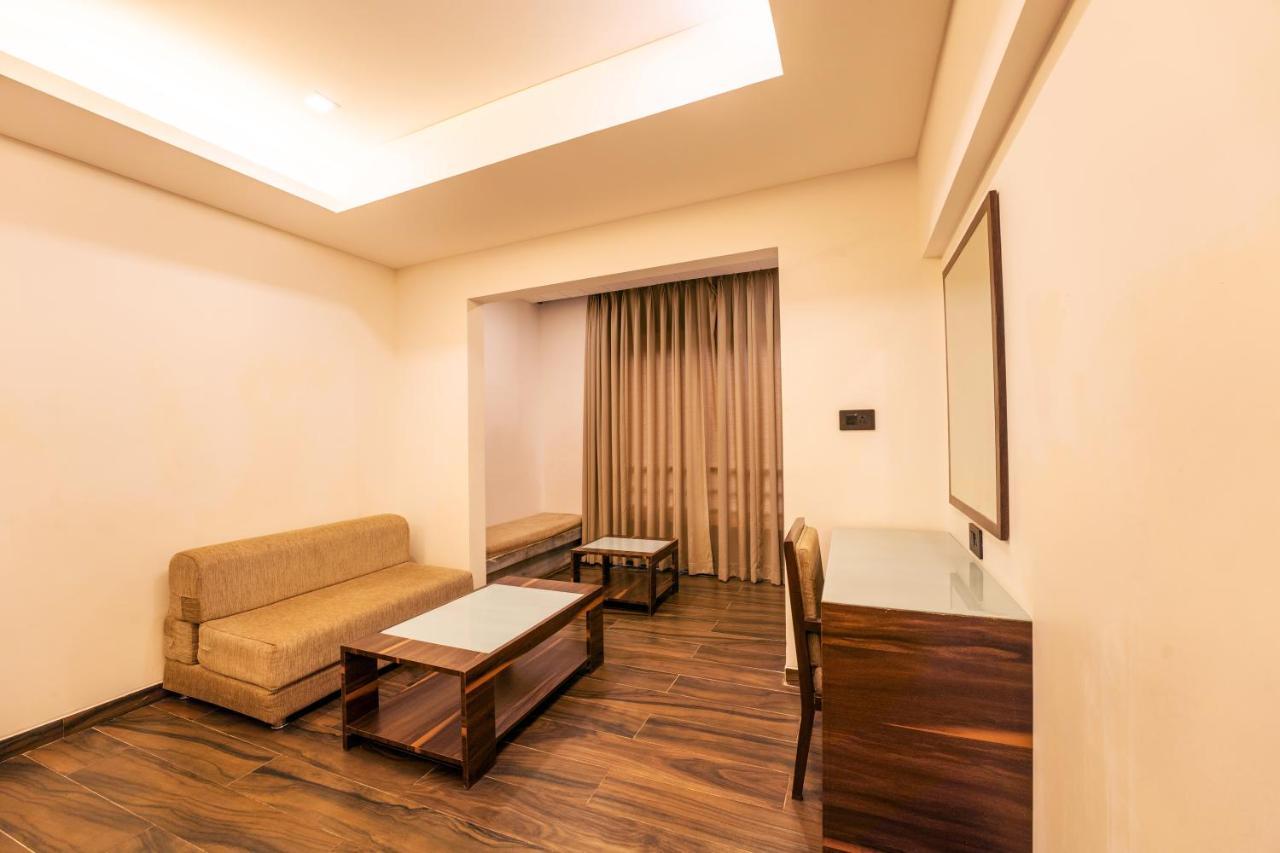 Hotel Zone Connect Parra Goa Anjuna Exterior foto